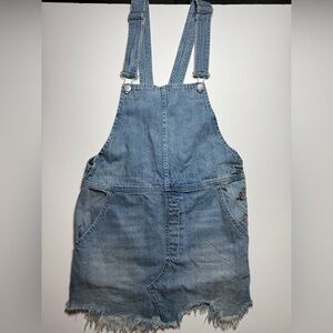 Free People Denim Overall Skirt Frayed Hem light wash Size 4